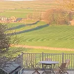 The Sett On The Wharfe