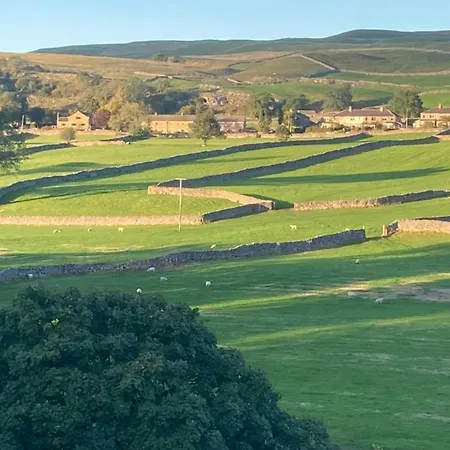 Lodge The Sett On The Wharfe Threshfield
