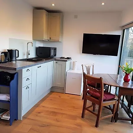 山林小屋 The Sett On The Wharfe *